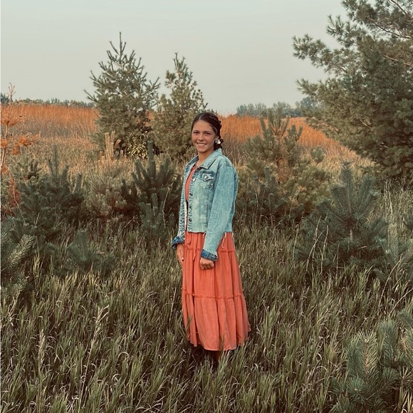 Meet your Posher, Valarey - Picture 3 of 10